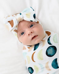 Luna Neutral Swaddle & Luxe Bow Headband Set