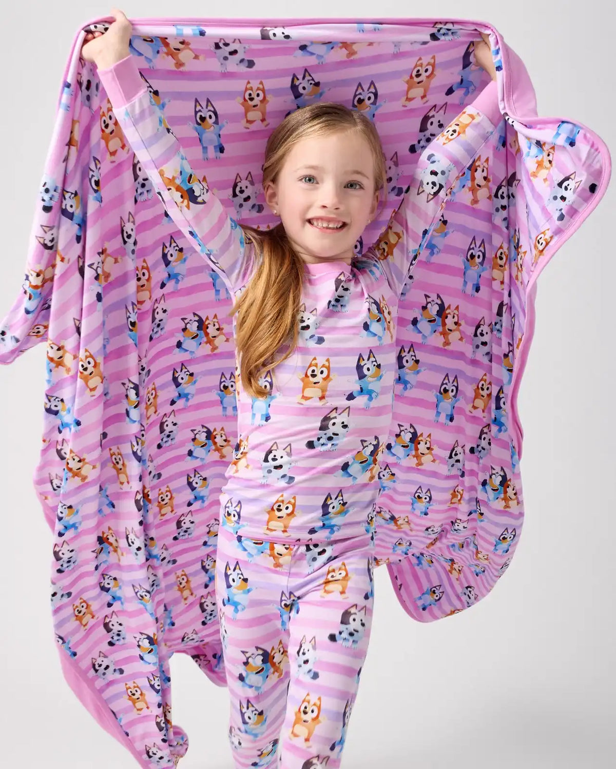 Bluey Dance All Day Pink Large Cloud Blanket®